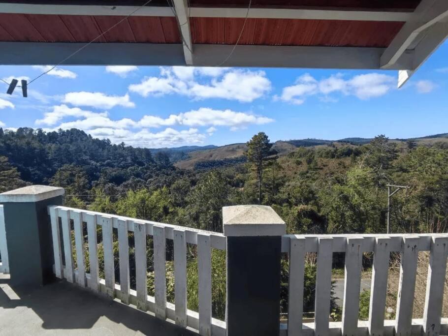 Casa Serrana Em Casa de férias Campos do Jordão